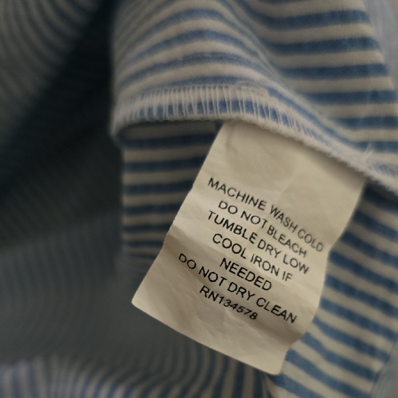 Vineyard Vines Navy and White Striped Dress. - Picture 4 of 5